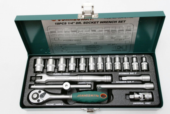 S04H2118S Набор головок торцевых 1/4"DR, 4-13 мм, 18 предметов S04H2118S Набор головок торцевых 1/4"DR, 4-13 мм, 18 предметов
